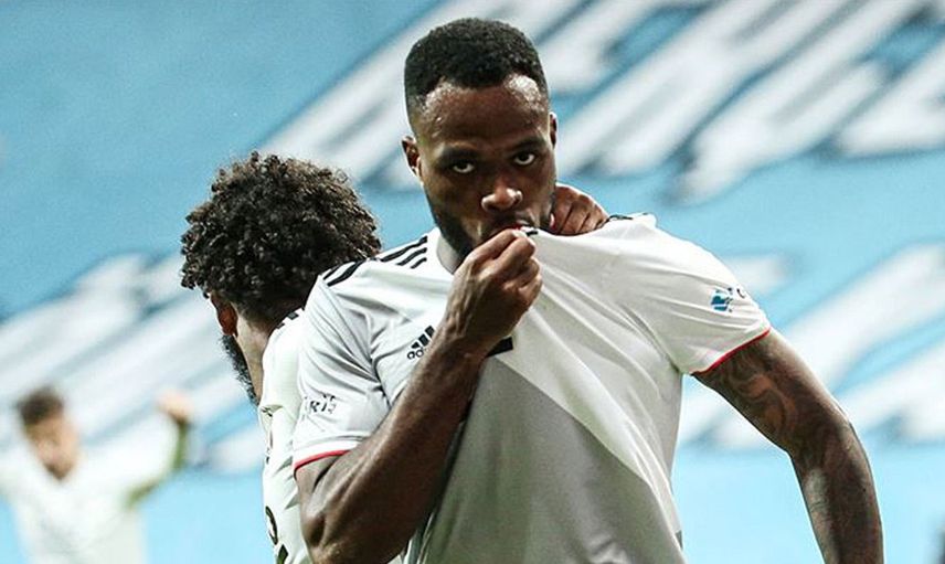 Beşiktaş'ta Cyle Larin Krizi!