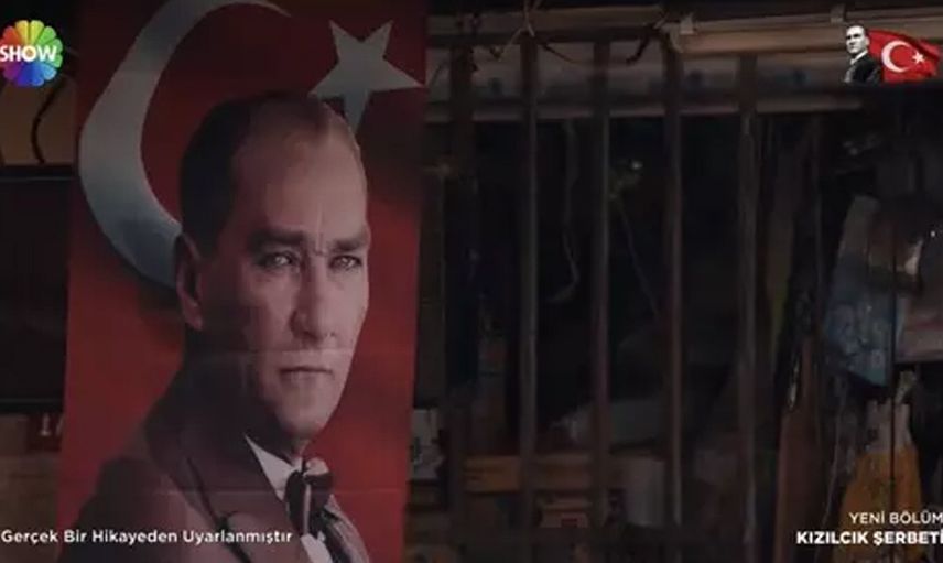 Kızılcık Şerbeti’nin 10 Kasım özel sahnesi alkış topladı: Sahnenin güzelliğine bak!