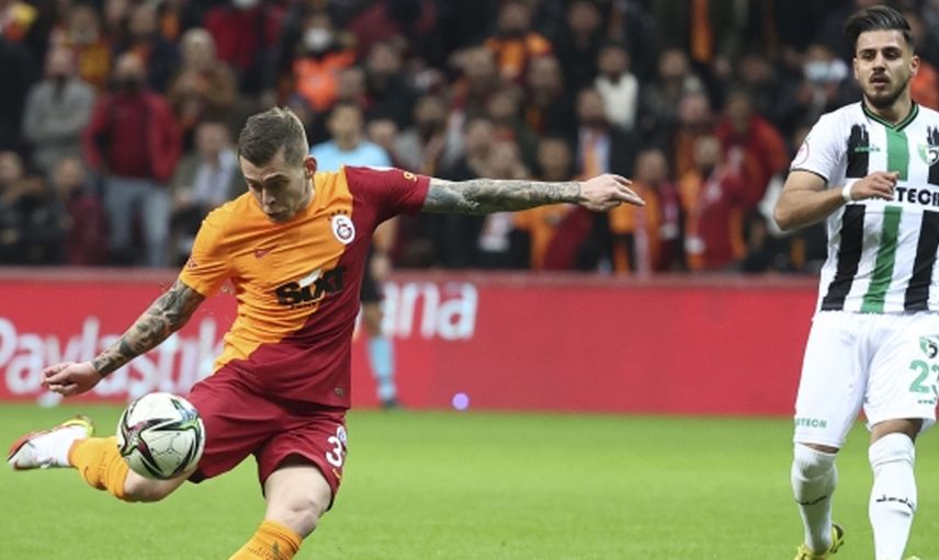 KARİYERİNDE KAÇ GOLÜ VAR?