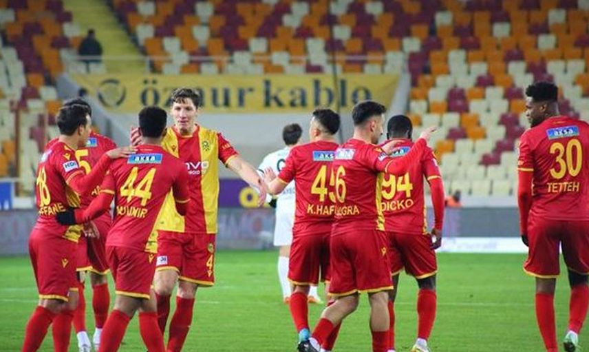 Yeni Malatyaspor'un Teknik Direktörü Cihat Arslan'ın Süper Lig'de kalma durumlarıyla ilgili açıklamaları gündem oldu!