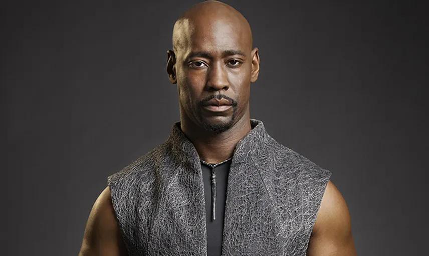 D.B Woodside Kimdir? D.B Woodside Boyu Kaç, Kilosu Kaç, Aslen Nereli, Sevgilisi Kimdir?