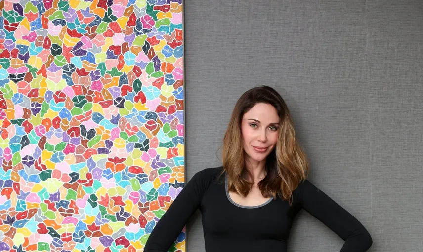 Demet Şener Yoga Okulu Açıyor