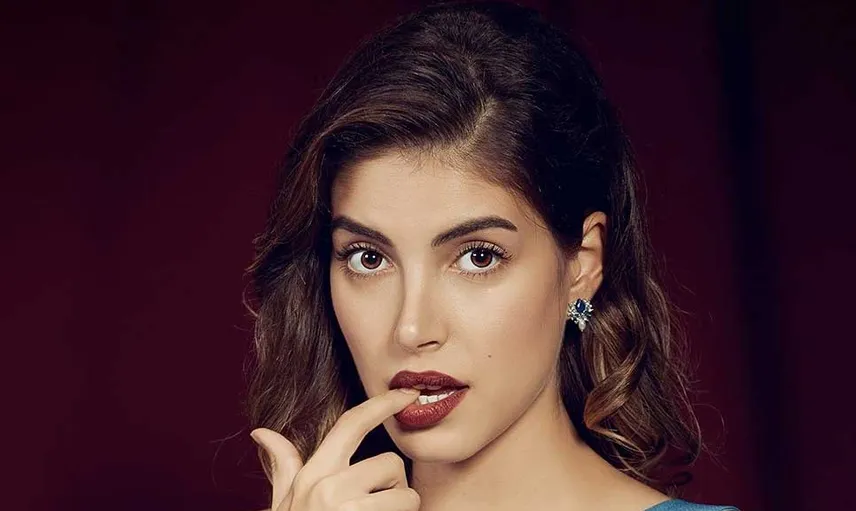 Deniz Baysal, Barış Yurtçu ile Verdiği Pozla Beğeni Topladı