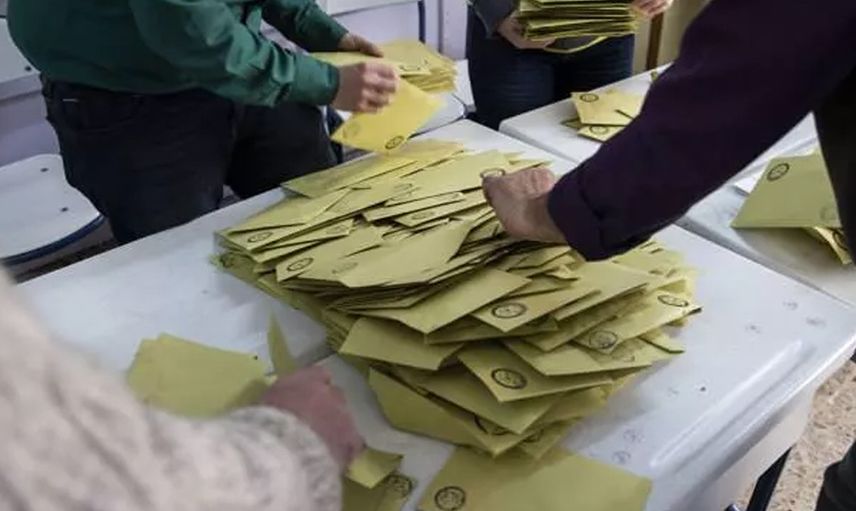 Seçime günler kala dünyanın gözü Türkiye’de: Manşetlerine taşıdılar