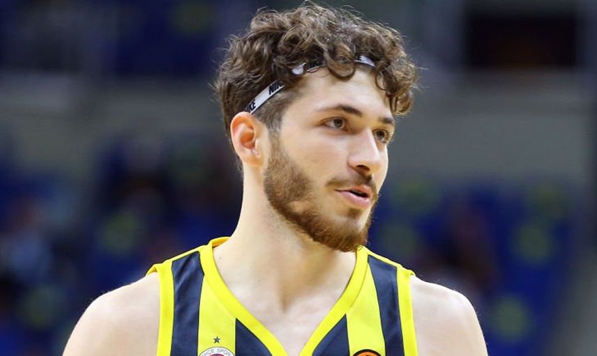 Fenerbahçe Beko'nun Milli Yıldızı Şehmus Hazer Babasını Kaybetti!
