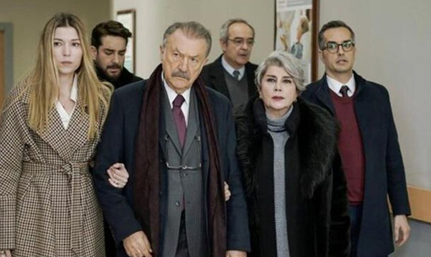 Devrim Yakut kimdir? 