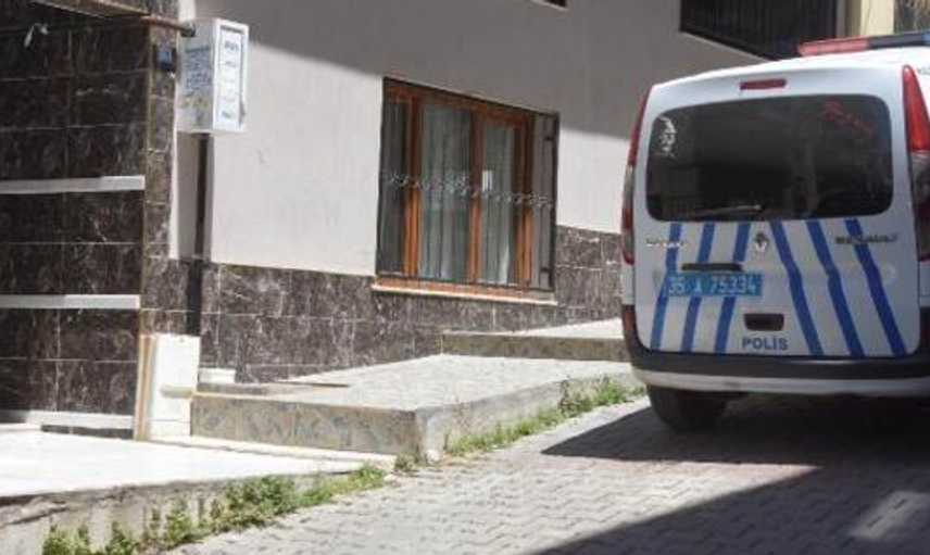 Kızını Eşarpla Boğup Sabaha Kadar Cesedin Yanında Duran Anne Tutuklandı