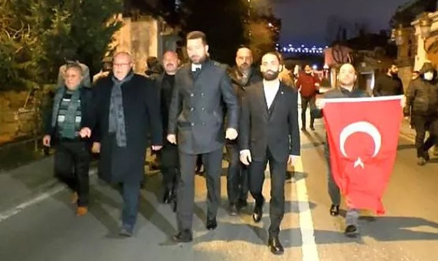 Sezen Aksu Kimdir?