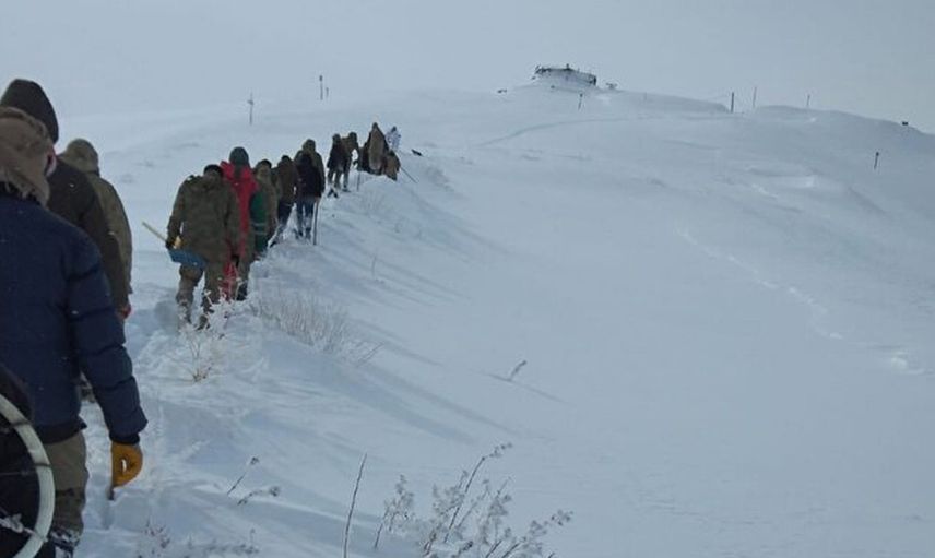 Hakkari'de Şehit Olan Asker İçin Köylüler Kar Kış Demeden Seferber Oldu