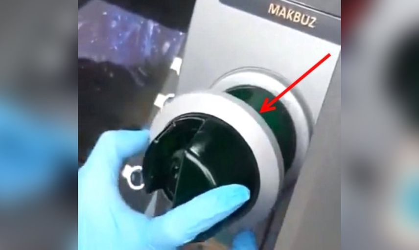 ATM’den para çekerken bunu görürseniz dikkat! Başınız yanabilir