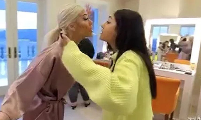 Doya Doya Moda oldu mu sana Doya Doya Kavga! Yarışmacılar birbirine girdi ortalık karıştı