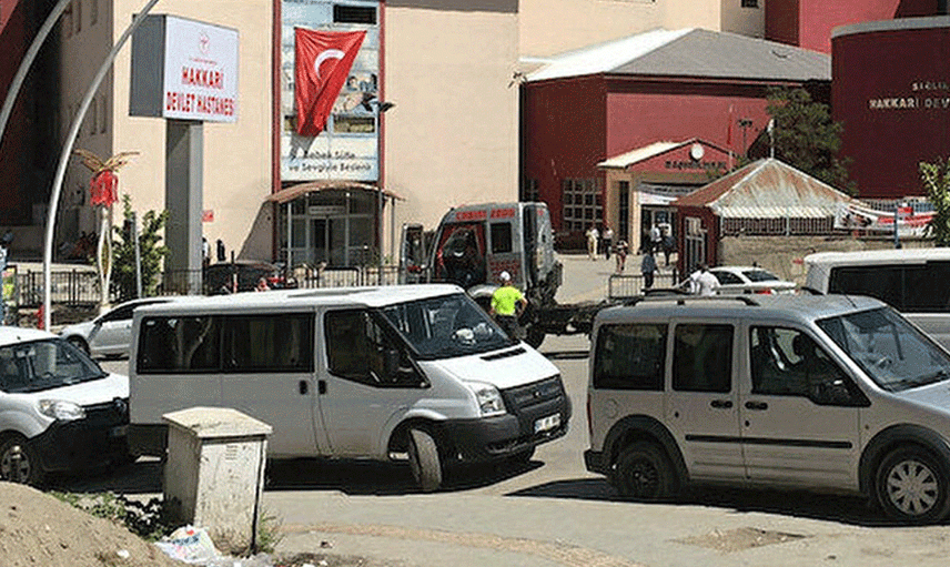 Son Dakika: Hakkari'de Emniyet Müdür Yardımcısı Silahlı Saldırı Sonucu Şehit Oldu