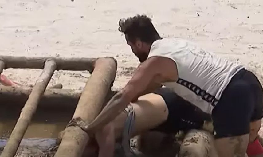 Survivor'da yürekleri ağıza getiren kaza: Parkurda yığılıp kaldı!