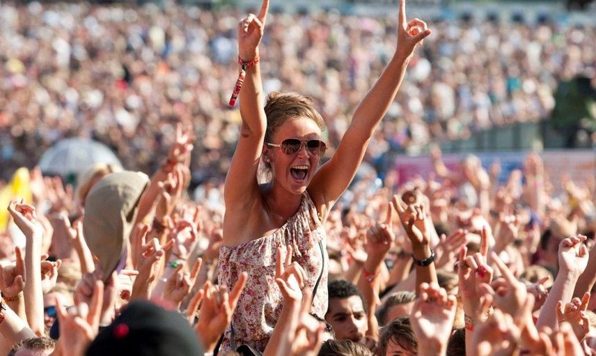Dünyanın En İlginç Festivalinde Kadınlara Yaptıklarına Akıl Sır Ermiyor