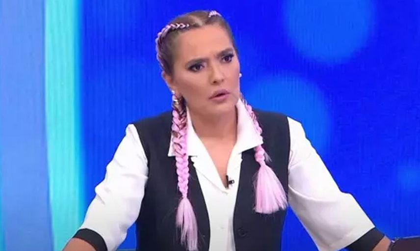 Aralarından su sızmıyordu: Demet Akalın ve Zuhal Topal'ın 10 yıllık küslüğünün sebebi ortaya çıktı!