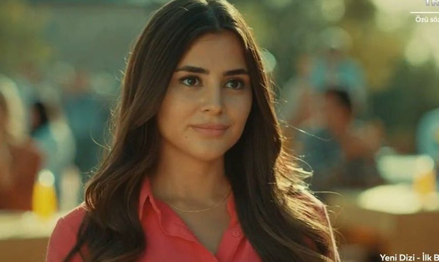Hazal Çağlar kimdir?