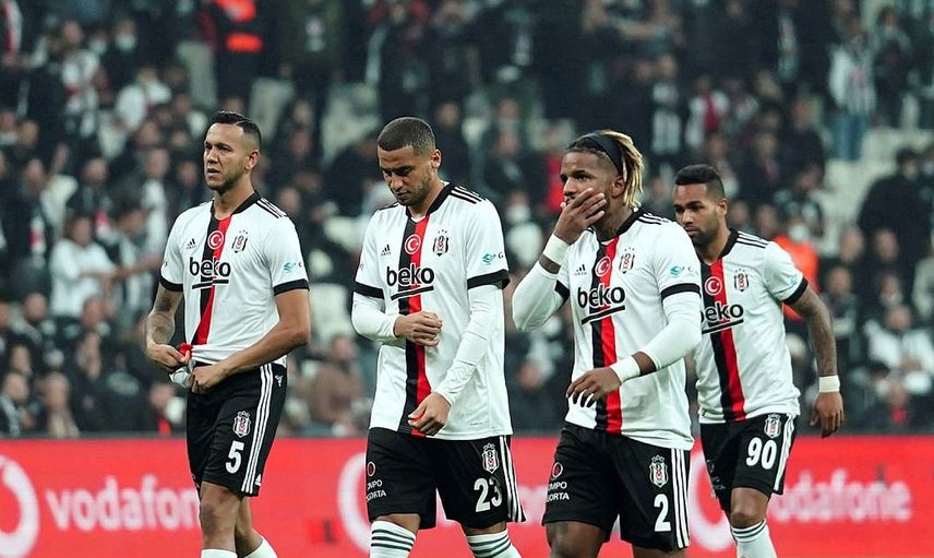 Beşiktaş'ın Zararı Çok Konuşuluyor!