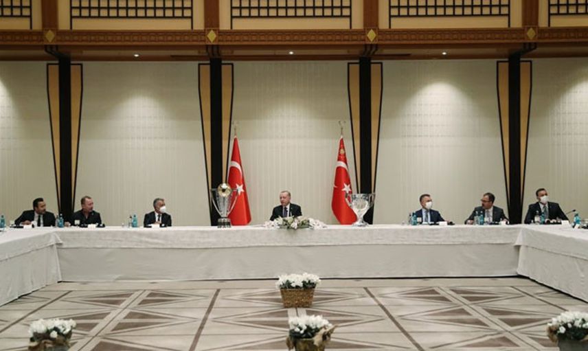 Cumhurbaşkanı Erdoğan, Şampiyon Siyah Beyazlı Takımı Kabul Etti