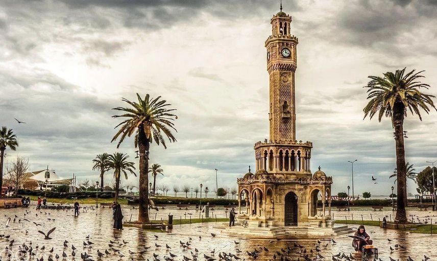 Türkiye'de Bulunan En Güzel Saat Kuleleri
