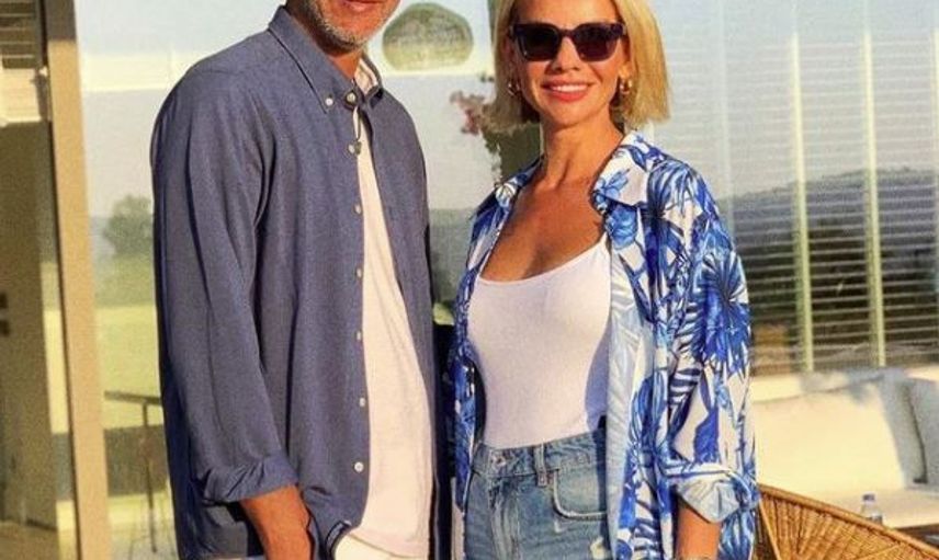 Esra Erol'dan Tatil Pozları! Bikinisiyle Sere Serpe Poz Verdi!