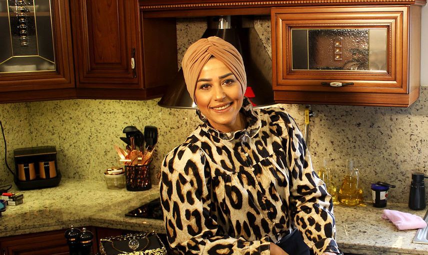 MasterChef'in eksi yarışmacısı Esra Tokelli hayatının en kötü gününü yaşıyor! Annesini kaybetti