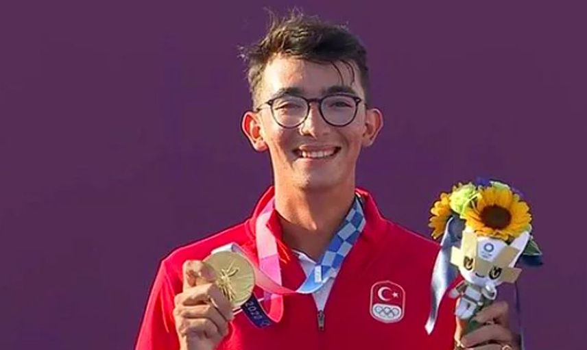 Ülkemize Altın Madalya Getiren Olimpiyat Şampiyonu Mete Gazoz ’un Arkasındaki Gizli Kahraman
