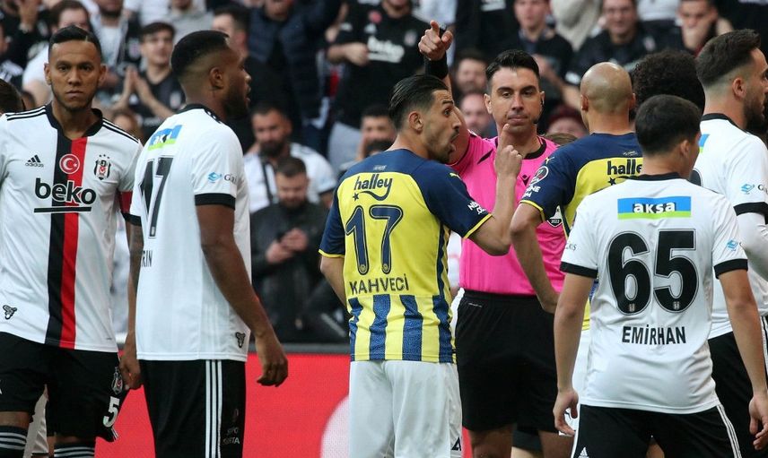 Beşiktaş'ta Umut Meraş, Fenerbahçe derbisinde kaçırdıkları penaltıya isyan etti! Galibiyete çok yakın olduklarını söyledi