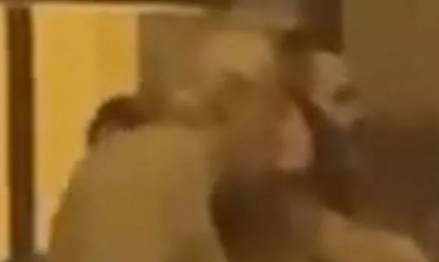 Bahar Candan yine bir skandala imza attı! Ünlü fenomen yine otelde yakalandı! Kendinden yaşça büyük bir adamla öpüşürken...