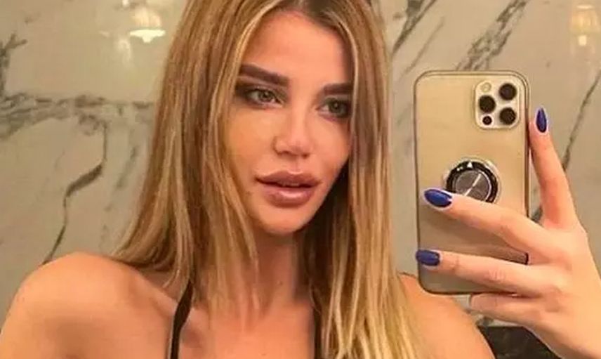 Somer Şef ünlü oyuncuyla sarmaş dolaş görüntülendi! Eşini genç aşkı için terk etmişti...