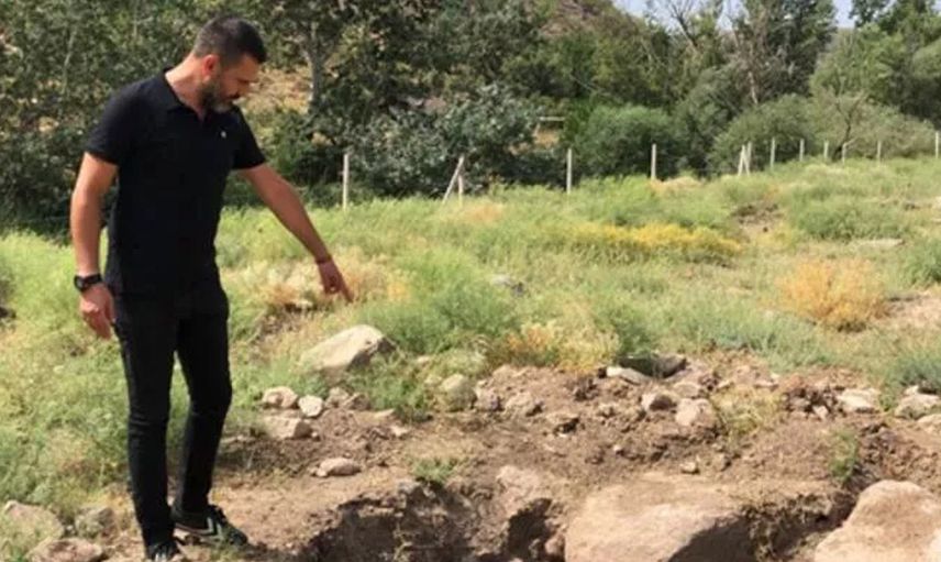 Ankara'da Ermeni mezarlığını defineciler tahrip etti