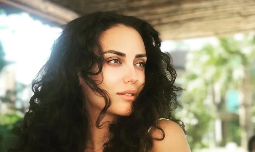 Ebru Öztürk Kimdir? Ebru Öztürk Boyu Kaç, Kilosu Kaç, Aslen Nereli, Sevgilisi Kimdir?