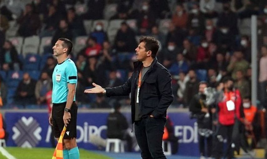 Başakşehir Teknik Direktörü Emre Belözoğlu, Transferde Fenerbahçe'den Mauricio Lemos'u Gözüne Kestirdi!