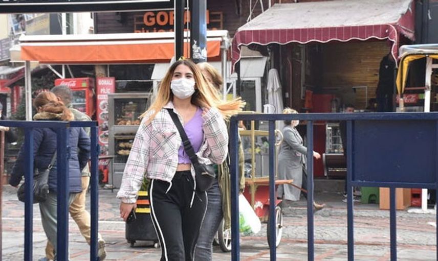 Edirne'de Yeni Karar: Çay Ocaklarının Faaliyeti Durduruldu, 2 Caddeye Girişler Kapatıldı