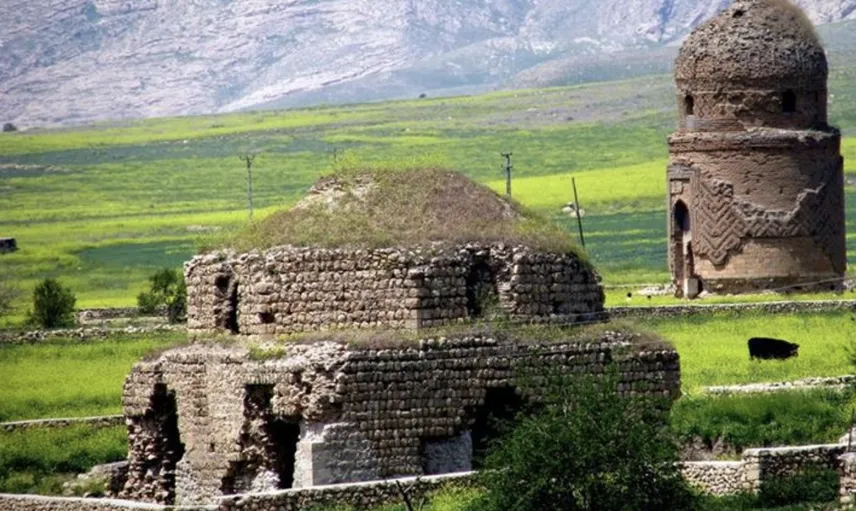 Dünyanın farklı noktalarındaki tarihi yapılar nasıl taşındı?