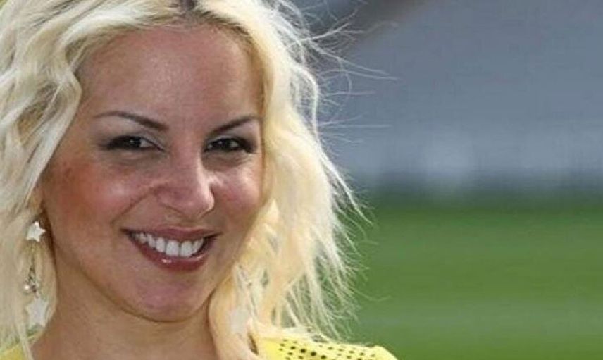Şarkıcı Ayça Tekindor Kimdir?