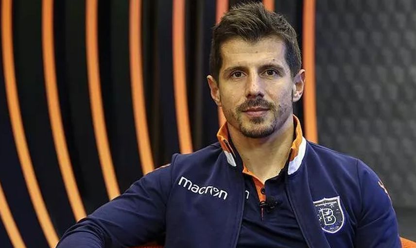 Emre Belözoğlu Kimdir?
