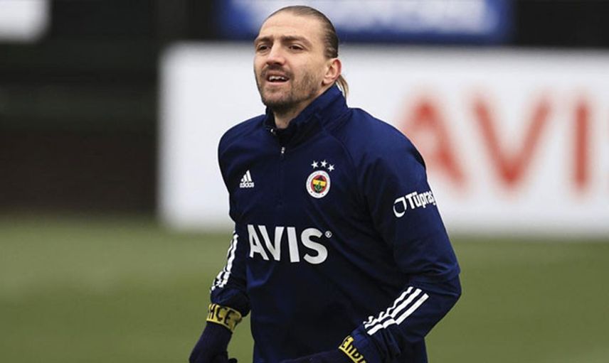 Emre Belözoğlu'ndan Caner Açıklaması