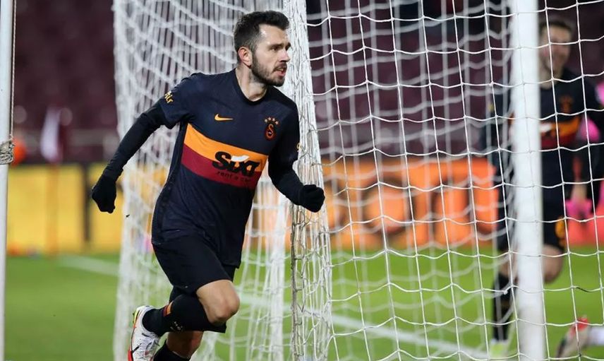 Emre Kılınç kimdir?