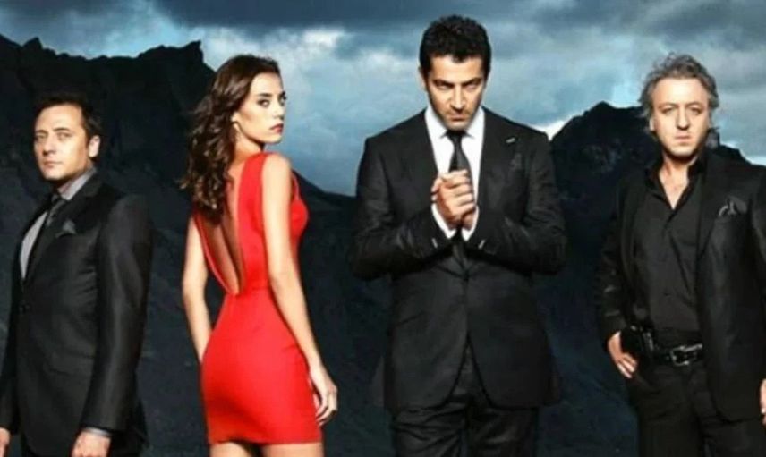 Ezel'in kadrosu yıllar sonra bir arada: Gözler o isimi aradı!