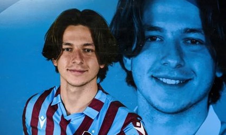 Enis Destan Kimdir?