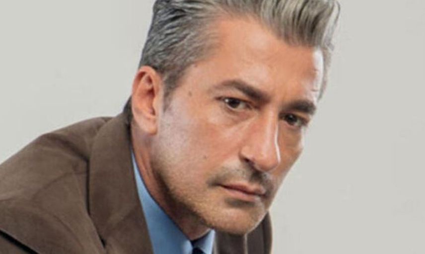 Erkan Petekkaya'nın acı günü: Cenazede talihsiz kaza!