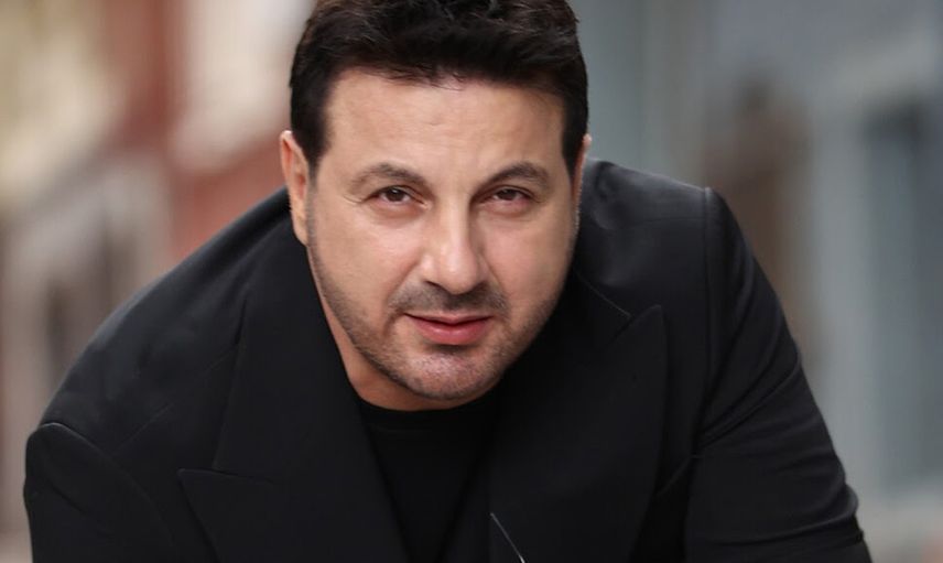 Eski şarkıcı Davut Güloğlu ile vatandaş arasında gerginlik: ''Bana mı vuracaksın?''