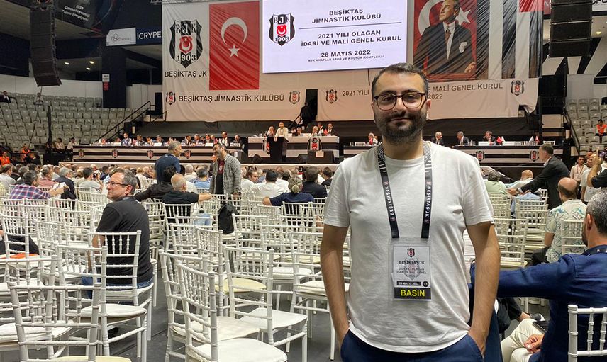 Hangi dilleri bilmektedir?