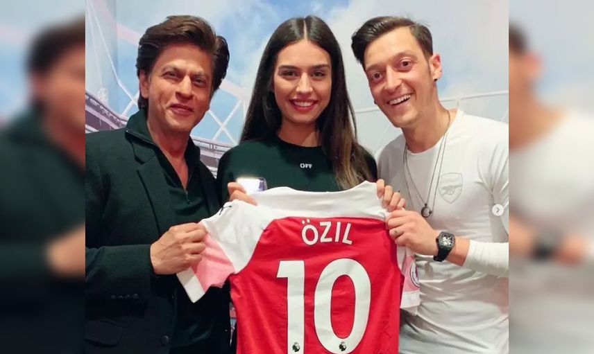 Mesut Özil ve Amine Gülşe çiftinden duygulandıran hareket: 12 yıl boyunca sahip çıkacaklar!