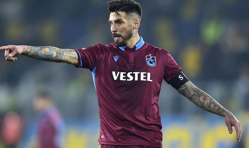 Fenerbahçeli Jose Sosa Trabzonspor'a Haber Gönderdi