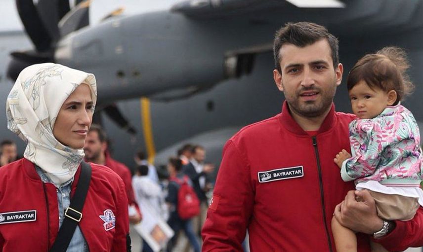 Vasıfsız eleman olarak girdi