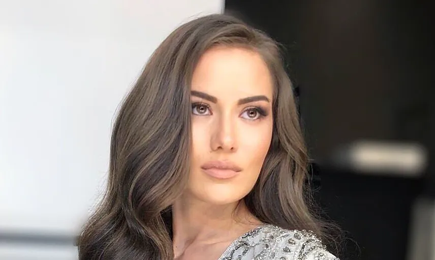 Fahriye Evcen Fotoğrafını İzinsiz Kullanan Marka İçin Harekete Geçti