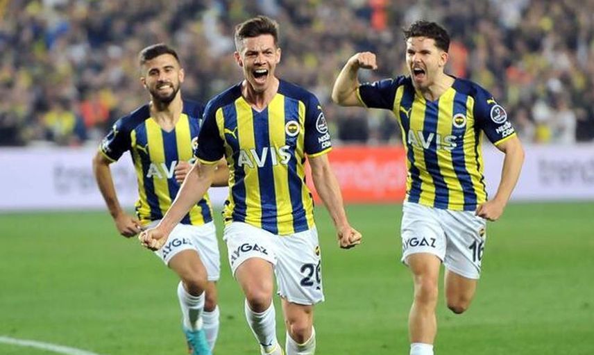Kaç yaşındadır?