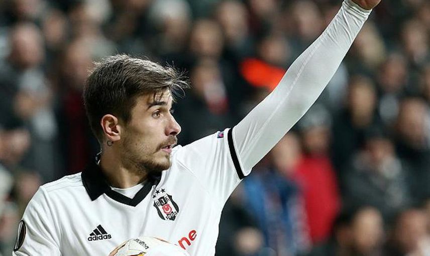 Dorukhan Toköz Takımsız Kaldı!