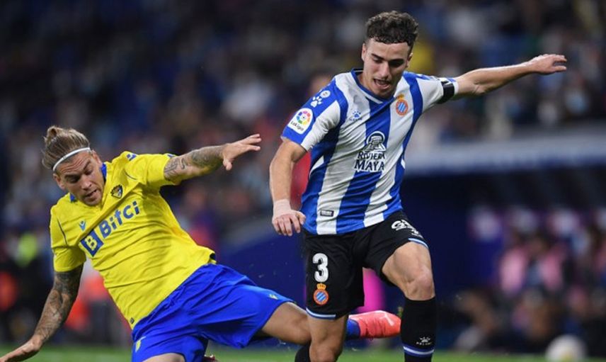 Fenerbahçe, Espanyol formasını terleten Adria Pedrosa'nın transferi için kolları sıvadı!
